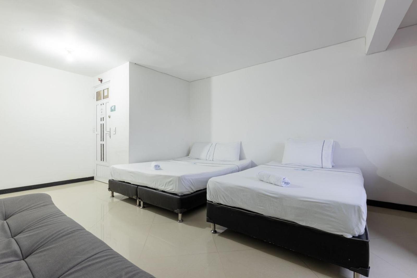 Guatapé Hospedaje 3 Esquinas מראה חיצוני תמונה